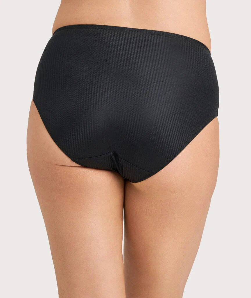 Ava & Audrey Jacqueline Smoothing Full Brief with Lace - Black - Image 2