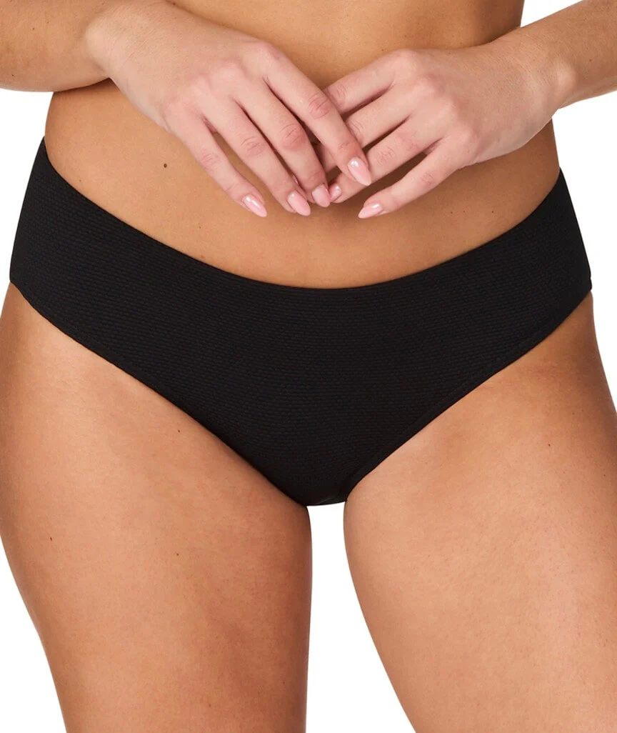 Nip Tuck Must Haves Louise Classic Bikini Pant- Black