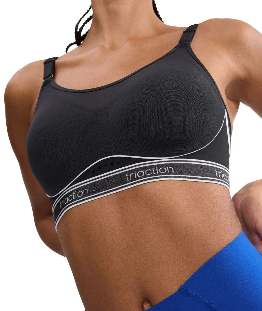 Triumph Triaction Cardio Air Wire-free Sports Bra - Black - Image 3