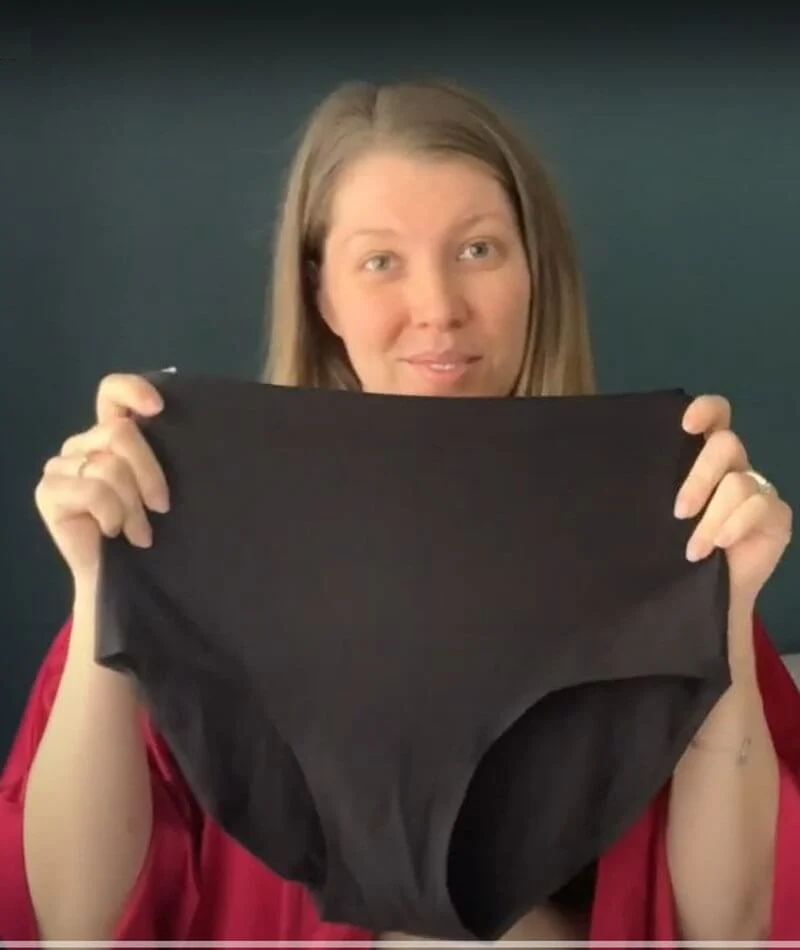 Underbliss Invisibliss No Show Seamless Full Brief - Black - Image 12